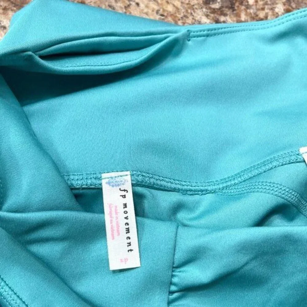 New Free People FP Movement Breathe‎ Easy Leggings Turquoise
